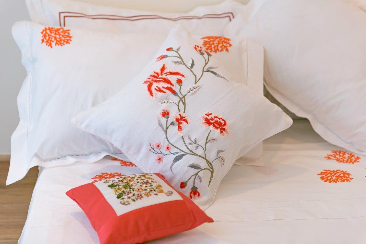 Queen size duvet cover embroidered with camellia flower